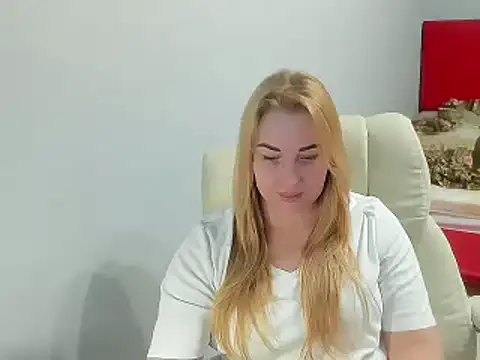 SkarletXDream online show from 01/21/25, 02:43