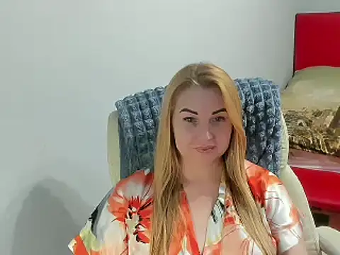 SkarletXDream online show from 02/05/25, 08:57