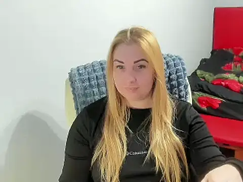 SkarletXDream online show from 02/12/25, 04:22