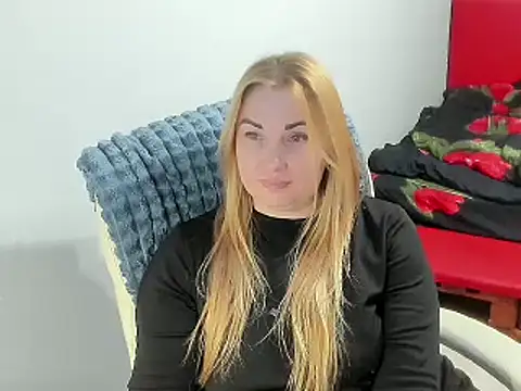 SkarletXDream online show from 02/12/25, 07:24