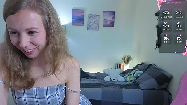 Lill Mary online show from 09/30/25, 01:32