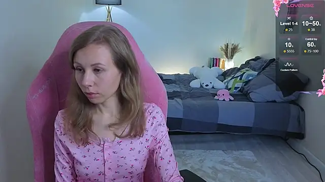 Lill Mary online show from 10/01/25, 03:34