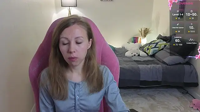 Lill Mary online show from 10/09/25, 01:03