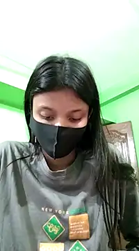Snapshot of Jaya-Roy chatting on 01/19/25, 11:01 Jaya-Roy online show from 01/19/25, 11:01