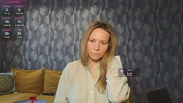 Snapshot of JanePearl chatting on 05/13/26, 08:44 JanePearl online show from 05/13/26, 08:44