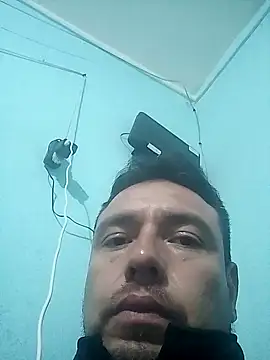 Jalisconegrete online show from 12/28/24, 05:23