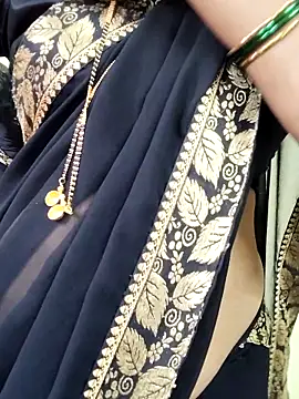 anuradha1432 online show from 10/07/25, 08:22