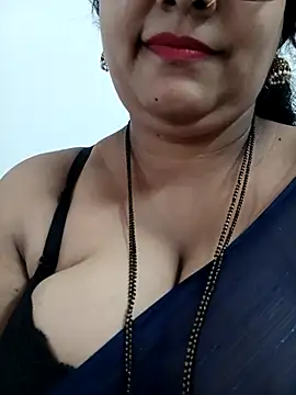 Snapshot of Nyra-23 chatting on 09/17/25, 09:00 Nyra-23 online show from 09/17/25, 09:00