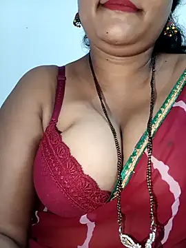 Snapshot of Nyra-23 chatting on 09/19/25, 10:49 Nyra-23 online show from 09/19/25, 10:49