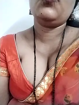 Snapshot of Nyra-23 chatting on 09/25/25, 08:18 Nyra-23 online show from 09/25/25, 08:18