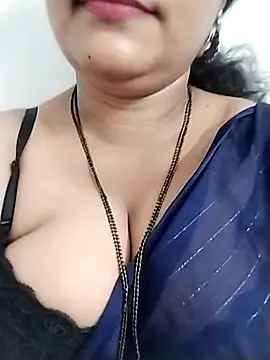 Snapshot of Nyra-23 chatting on 09/26/25, 08:29 Nyra-23 online show from 09/26/25, 08:29