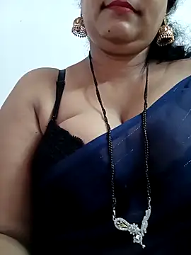 Snapshot of Nyra-23 chatting on 10/08/25, 07:50 Nyra-23 online show from 10/08/25, 07:50