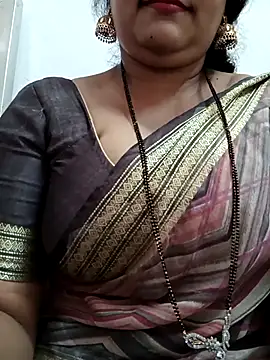 Snapshot of Nyra-23 chatting on 11/08/25, 08:25 Nyra-23 online show from 11/08/25, 08:25