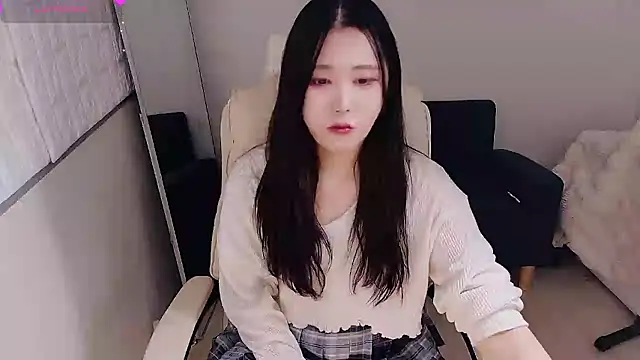 who Lilly online show from 09/14/25, 12:48