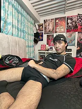 dylan fun18 online show from 06/11/26, 02:53