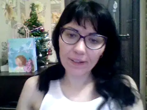CharmingCat321 online show from 12/07/24, 03:47