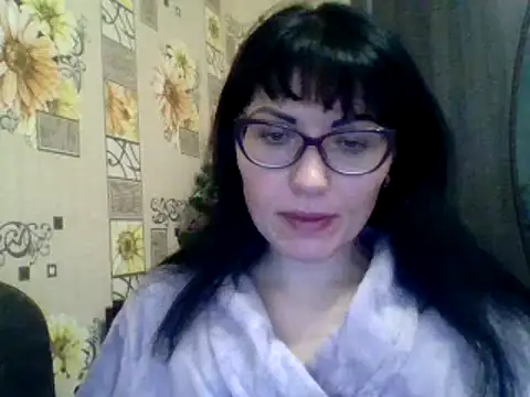 CharmingCat321 online show from 12/08/24, 01:03