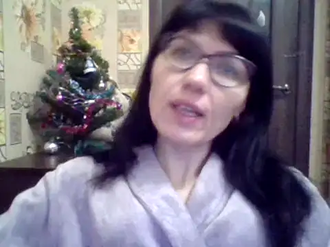 CharmingCat321 online show from 12/09/24, 02:56