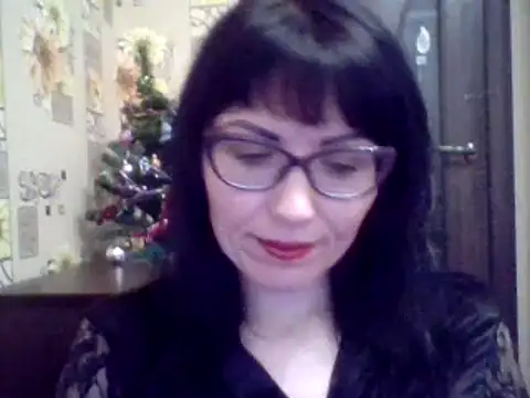 CharmingCat321 online show from 12/13/24, 08:04