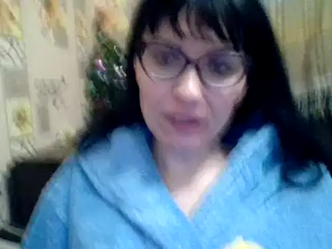 CharmingCat321 online show from 12/15/24, 09:53
