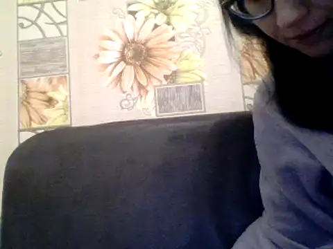 CharmingCat321 online show from 01/12/25, 03:17