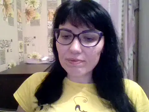 CharmingCat321 online show from 01/31/25, 07:51