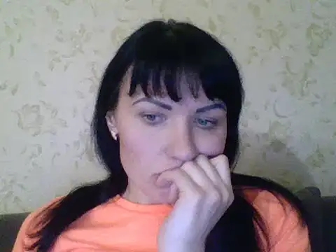 CharmingCat321 online show from 03/11/25, 05:02