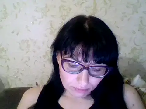 CharmingCat321 online show from 03/13/25, 09:37