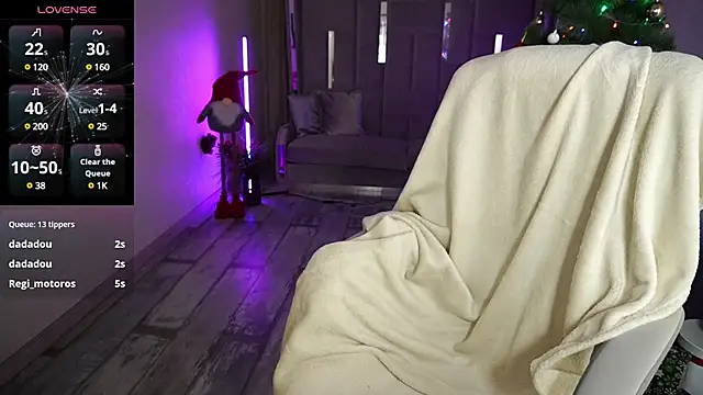 MirandaWong online show from 01/01/25, 12:33