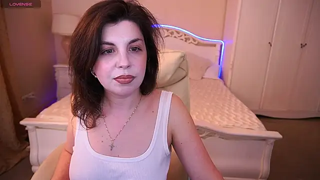 MirandaWong online show from 03/21/25, 12:50