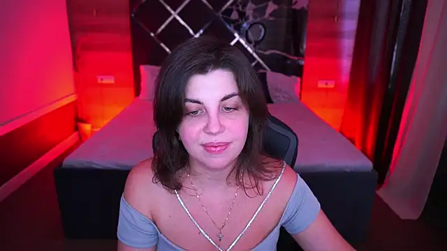 MirandaWong online show from 09/24/25, 05:44