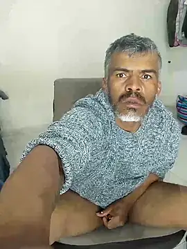 yourprivateproperty online show from 09/18/25, 03:52