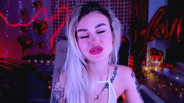  Ravenaa online show from 02/09/25, 11:04