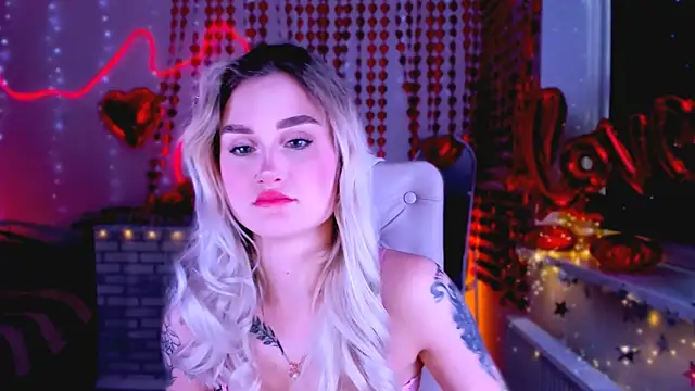  Ravenaa online show from 02/24/25, 12:05
