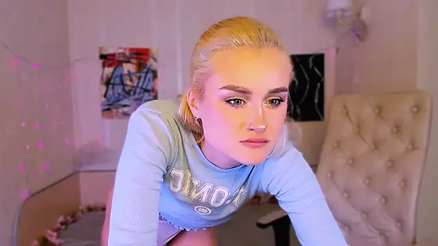  Ravenaa online show from 11/03/25, 01:56