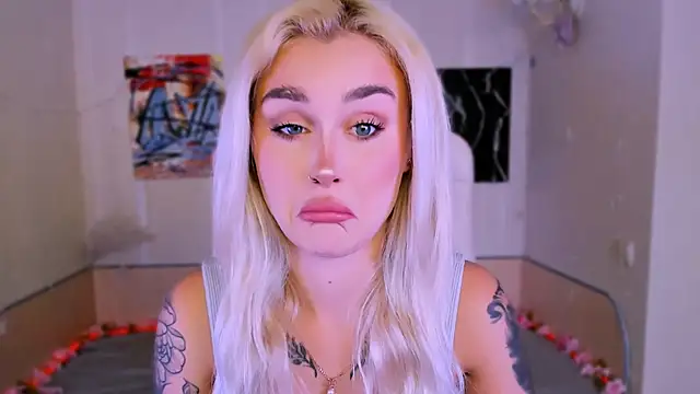  Ravenaa online show from 11/15/25, 01:18