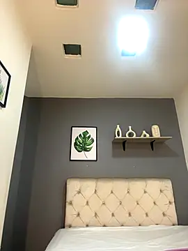 Snapshot of Soe_Lara chatting on 12/05/25, 11:30 Soe Lara online show from 12/05/25, 11:30