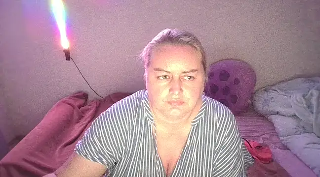 Meliss Official9 online show from 02/03/25, 06:13