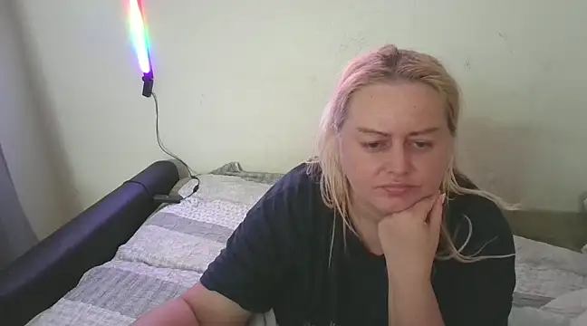 Meliss Official9 online show from 02/07/25, 08:11