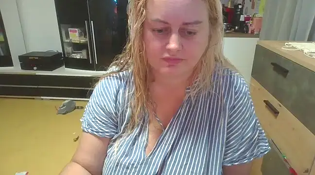 Meliss Official9 online show from 02/25/25, 07:14