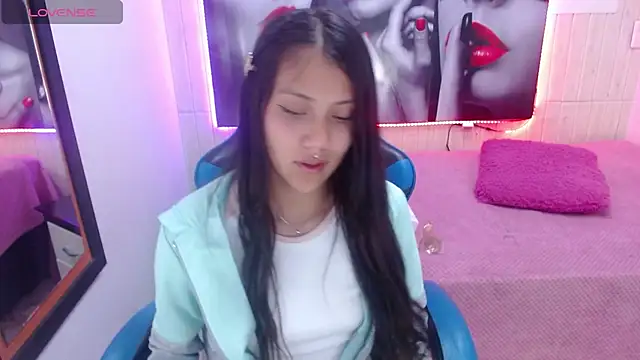 Catalehia Milk online show from 01/22/25, 12:16