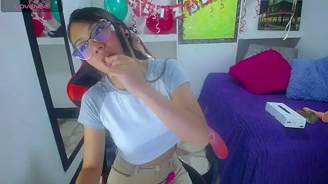 Catalehia Milk online show from 02/20/25, 07:30
