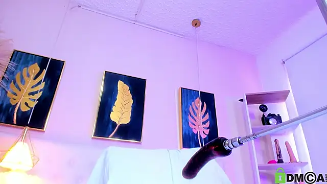 Snapshot of mirandha_ chatting on 01/13/25, 03:47 mirandha  online show from 01/13/25, 03:47