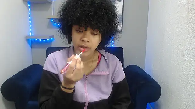 Snapshot of vainillaplaypussy chatting on 10/23/25, 12:26 vainillaplaypussy online show from 10/23/25, 12:26