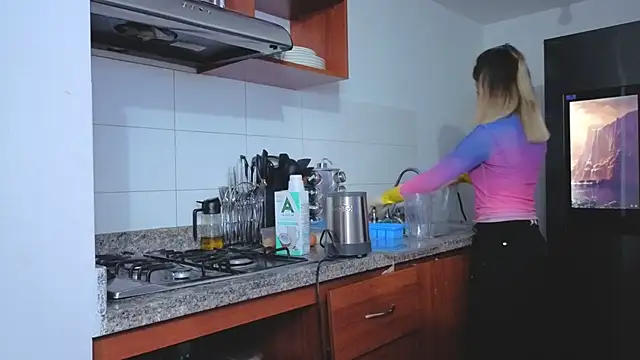 Snapshot of sexfire_lalita chatting on 11/17/25, 11:32 sexfire lalita online show from 11/17/25, 11:32