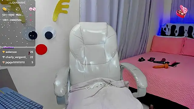 Hot beauty   online show from 01/08/25, 10:37