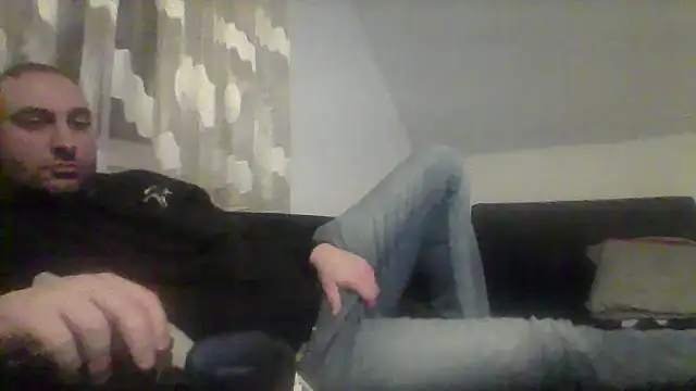 Snapshot of NewyorkDimi chatting on 12/29/24, 09:09 NewyorkDimi online show from 12/29/24, 09:09