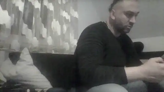 Snapshot of NewyorkDimi chatting on 01/13/25, 11:27 NewyorkDimi online show from 01/13/25, 11:27