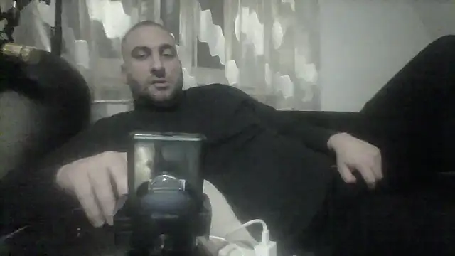 Snapshot of NewyorkDimi chatting on 01/15/25, 05:50 NewyorkDimi online show from 01/15/25, 05:50