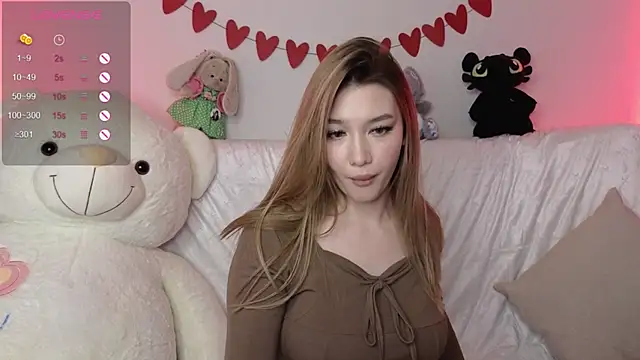 LuxuryGirl   online show from 02/21/25, 07:45